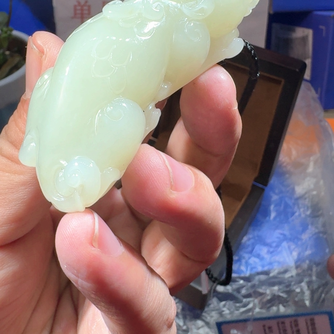 和田玉（糖玉）未镶嵌车挂