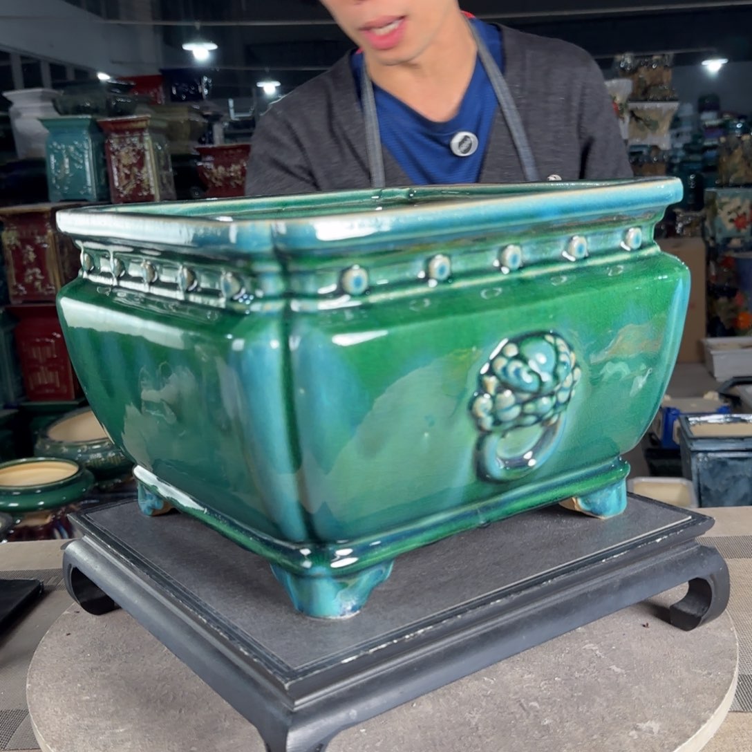 一风堂石湾花盆。轻微高温裂