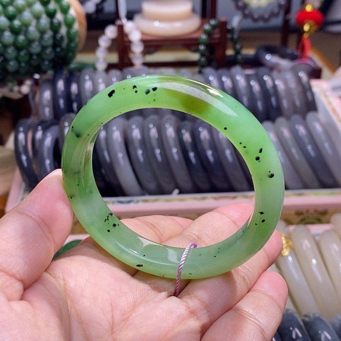 和田玉未镶嵌乌兰海猕猴桃高冰老矿手镯54.4