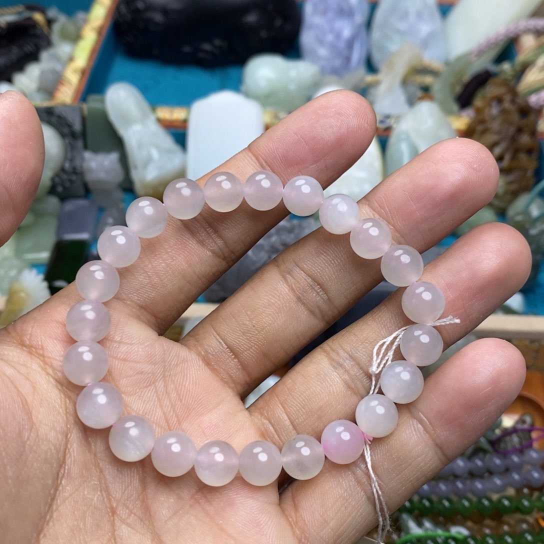 和田玉未镶嵌颈饰念