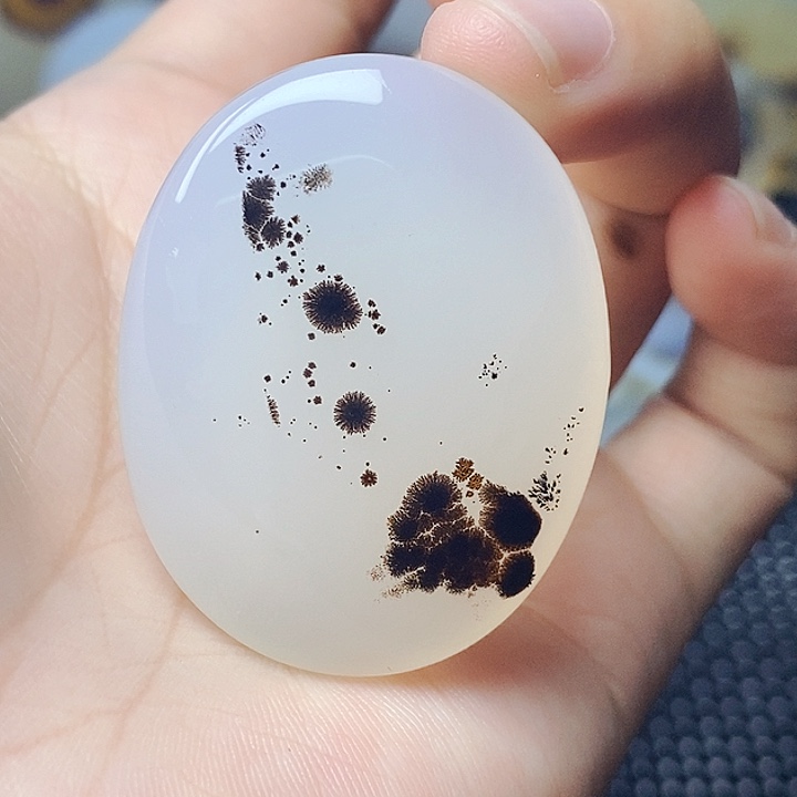 玛瑙/玉髓未镶嵌珠宝半成品