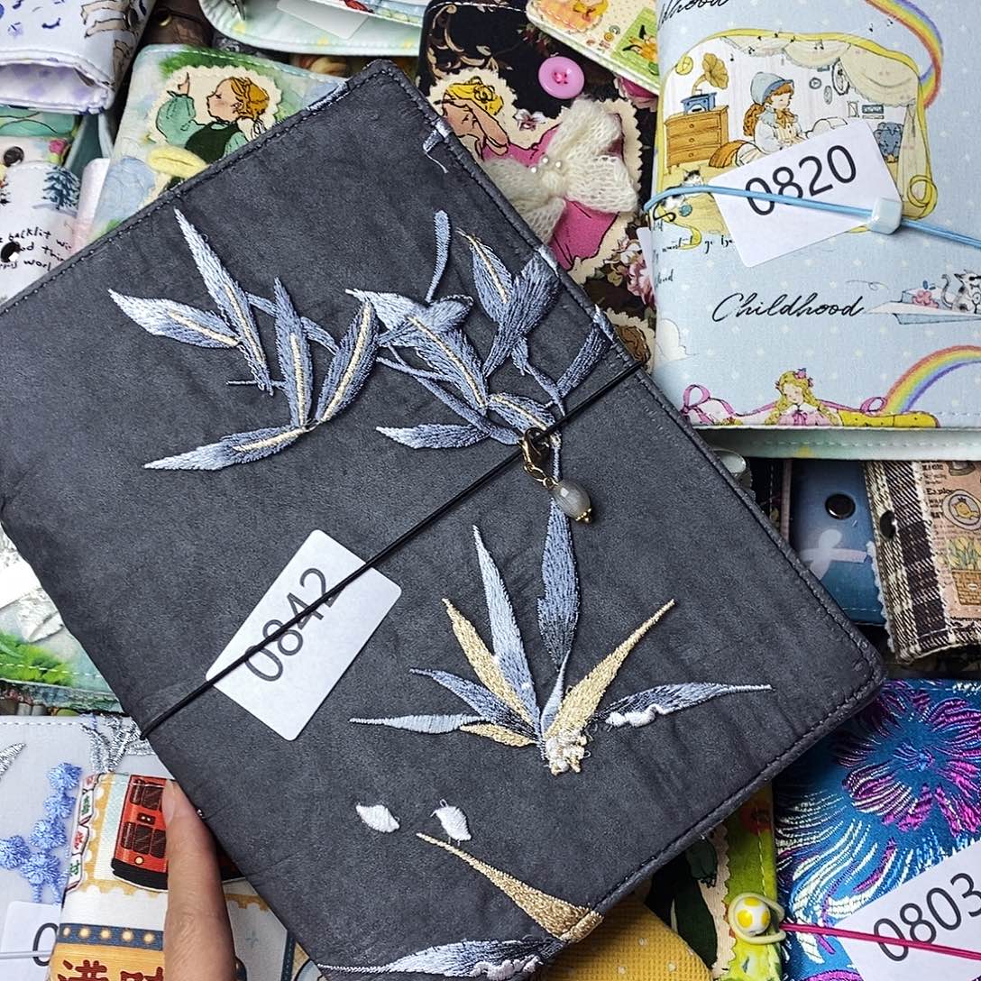 织绣A5 活页不送纸842