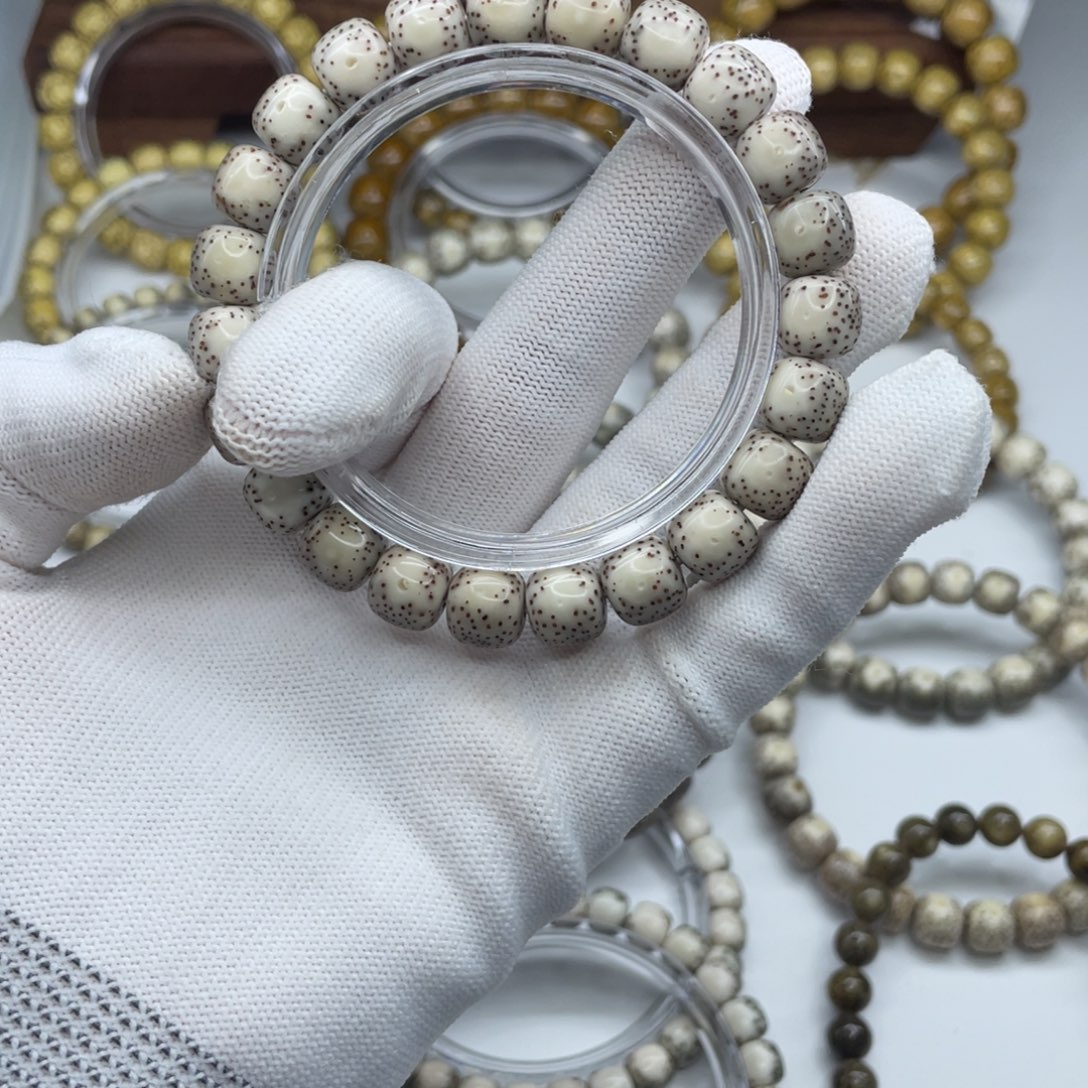 星月菩提手串10×9大留白A03