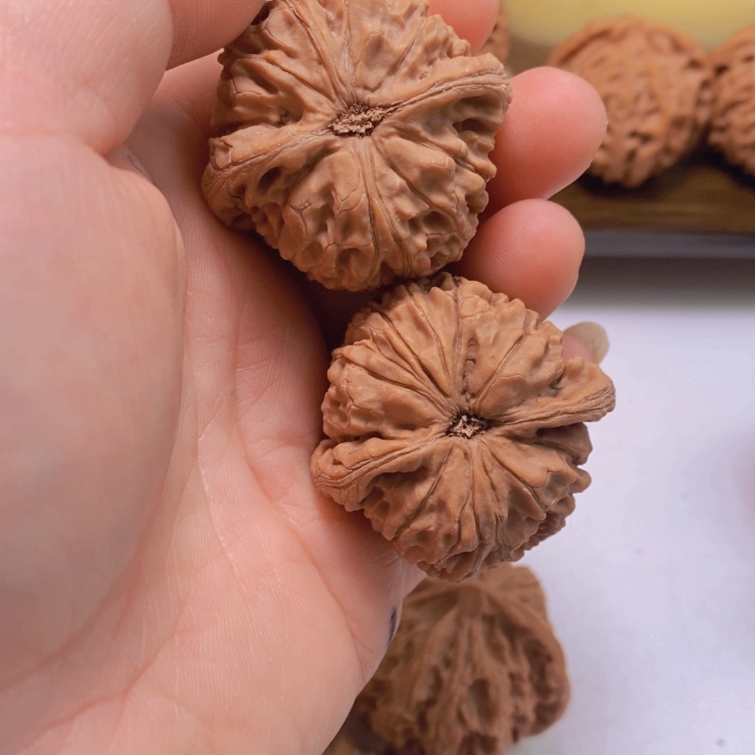 文玩核桃把件雄*文玩核桃水龙文