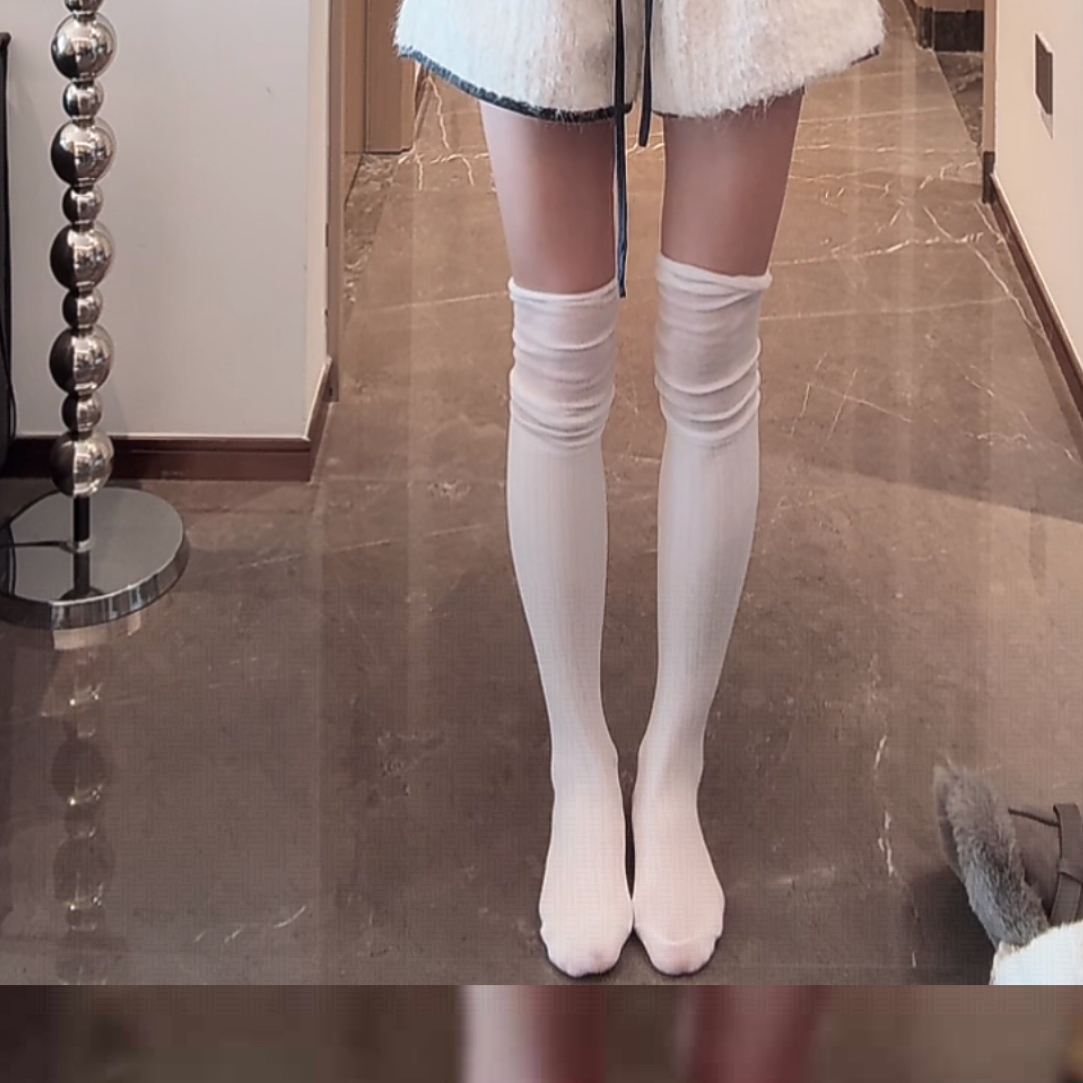 【专属】奶白色过膝褶皱袜