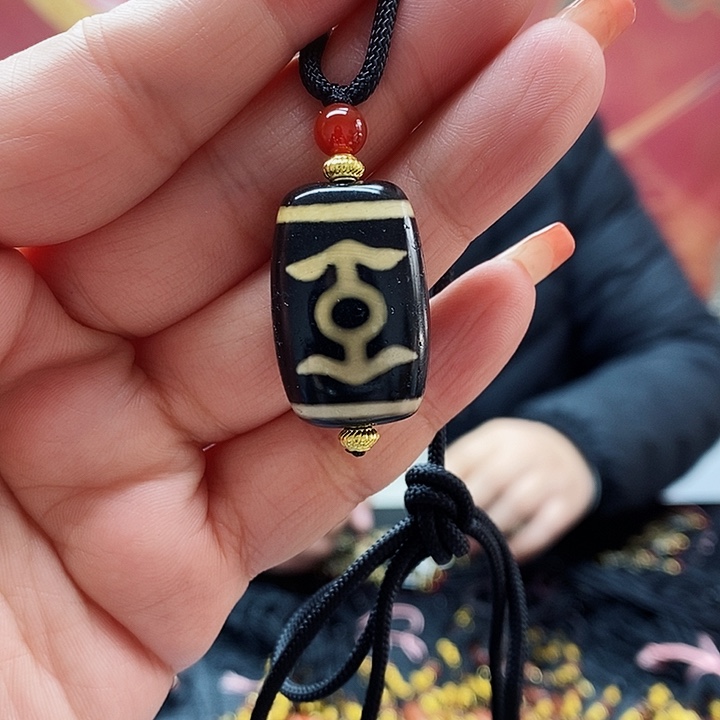 玛瑙/玉髓颈饰合金