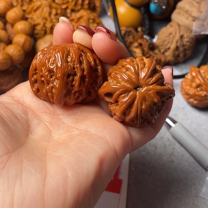 文玩核桃吊坠磨盘