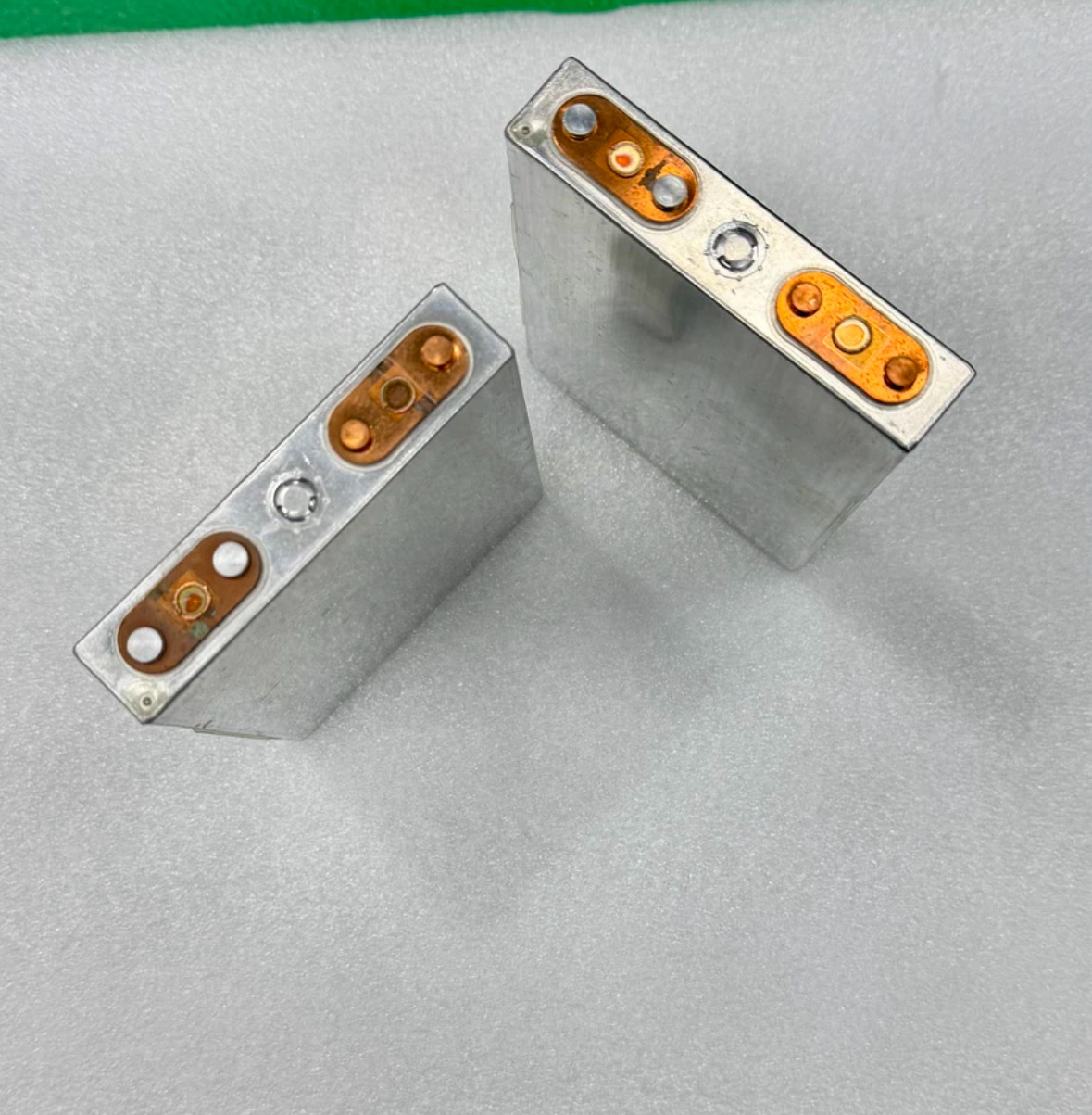 3.2V磷酸铁锂（一单一片）1101组装电动车两轮车三轮车电池