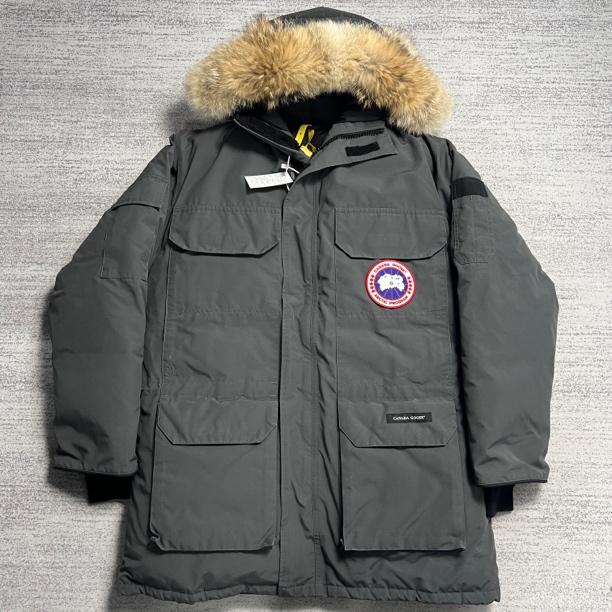 99新 CANADA GOOSE 加拿大鹅 S 石墨灰色远征expedition羽绒服