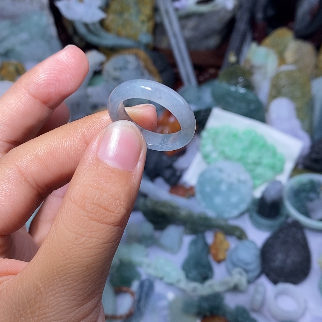 定制翡翠未镶嵌翡翠