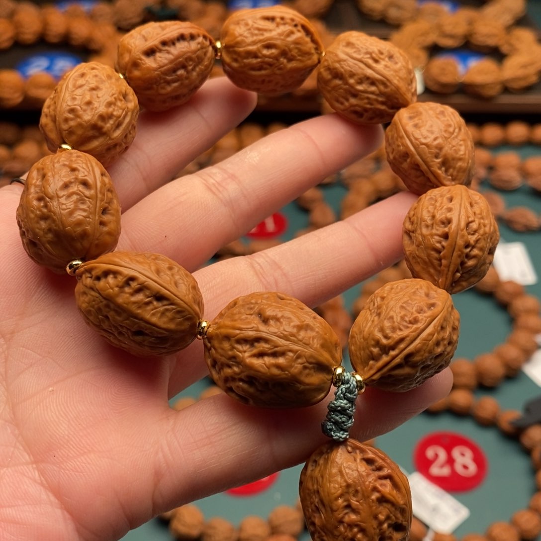 文玩核桃手串21尺寸桃心
