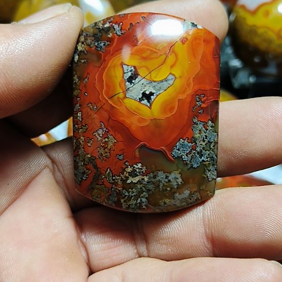 放***刀玛瑙/玉髓合金颈饰