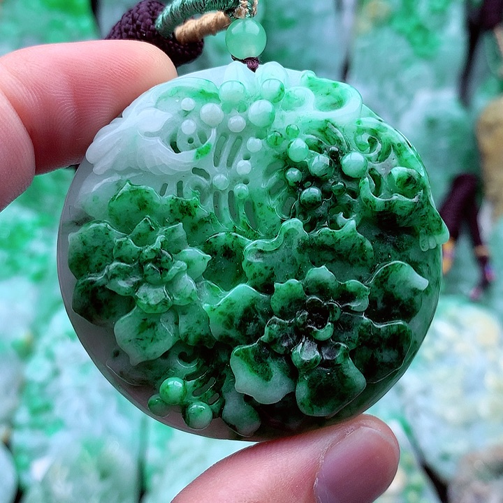 翡翠吊坠(不含链)未镶嵌