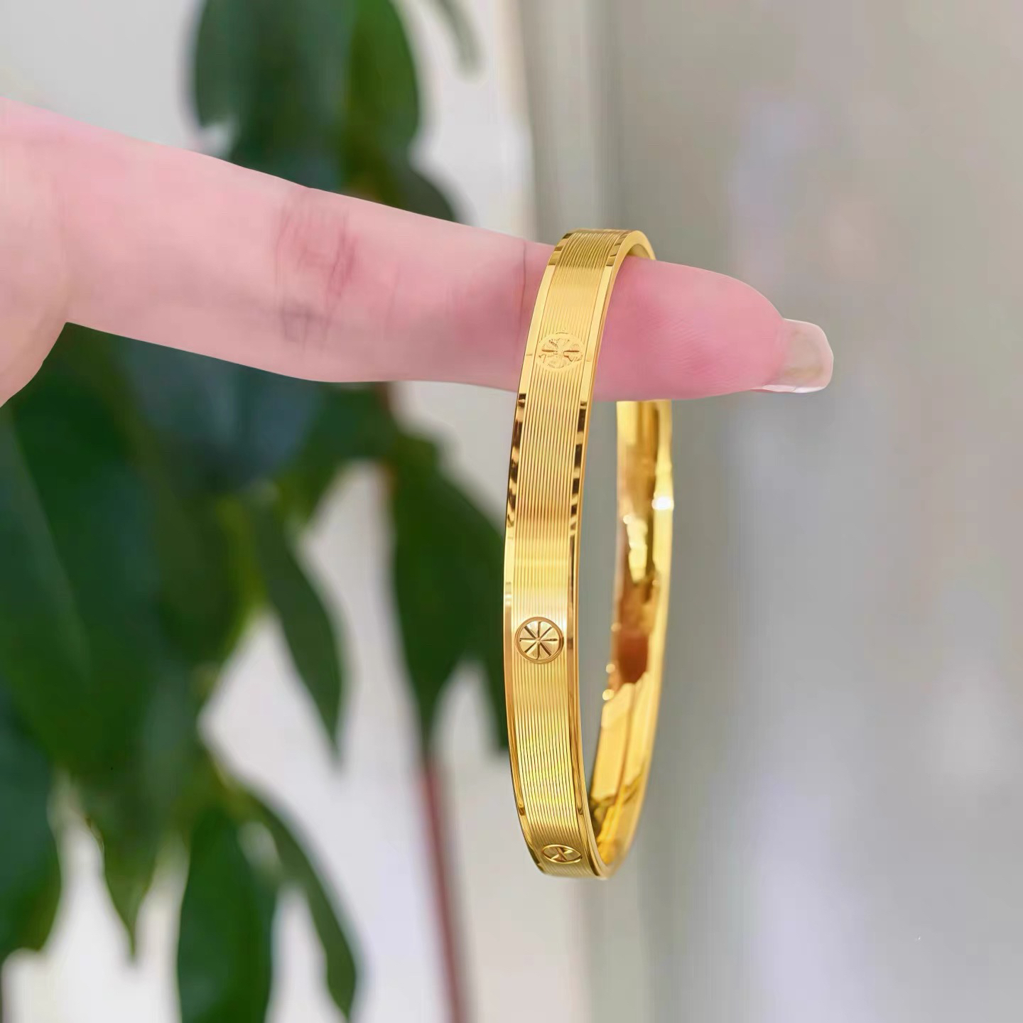 铜合金手镯 经典拉丝手镯