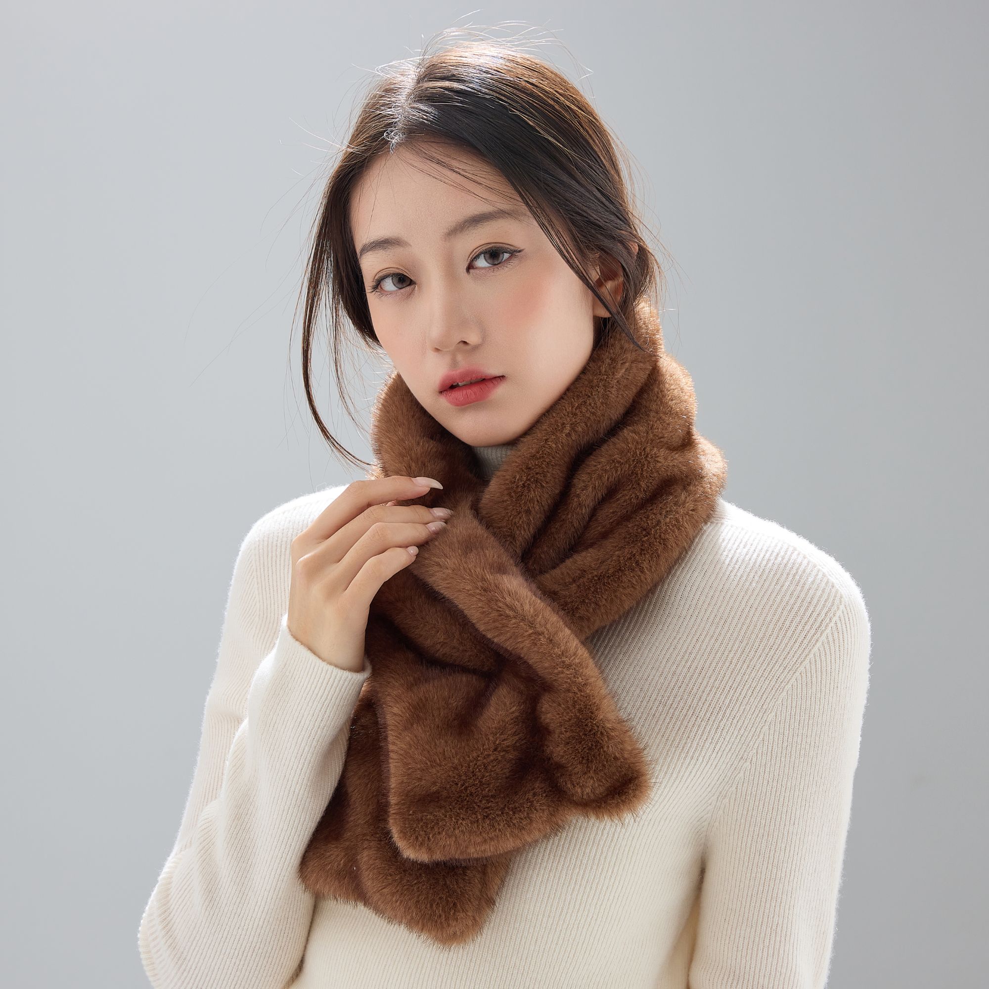 日韩甜美男女通用常规款保暖围巾简约加厚时尚毛绒纯色百搭