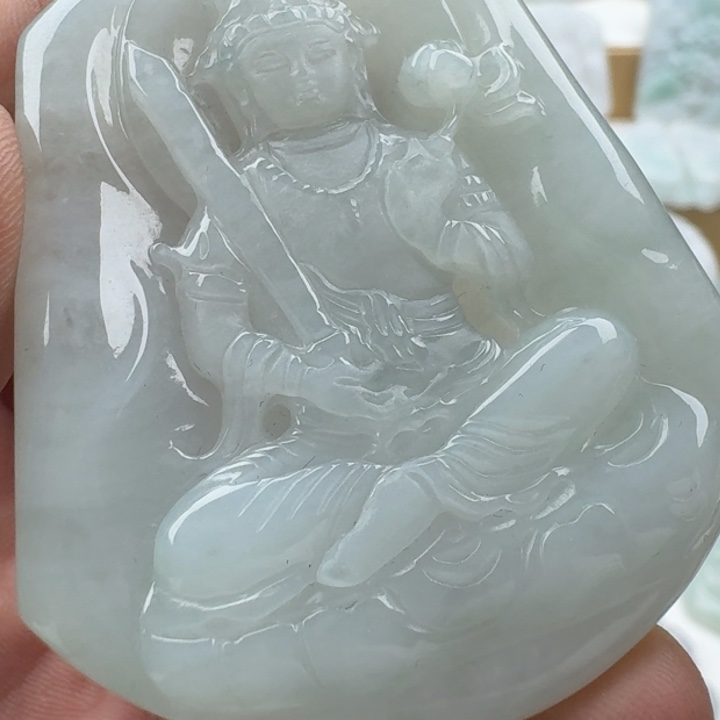 翡翠未镶嵌颈饰天然缅甸A货翡翠