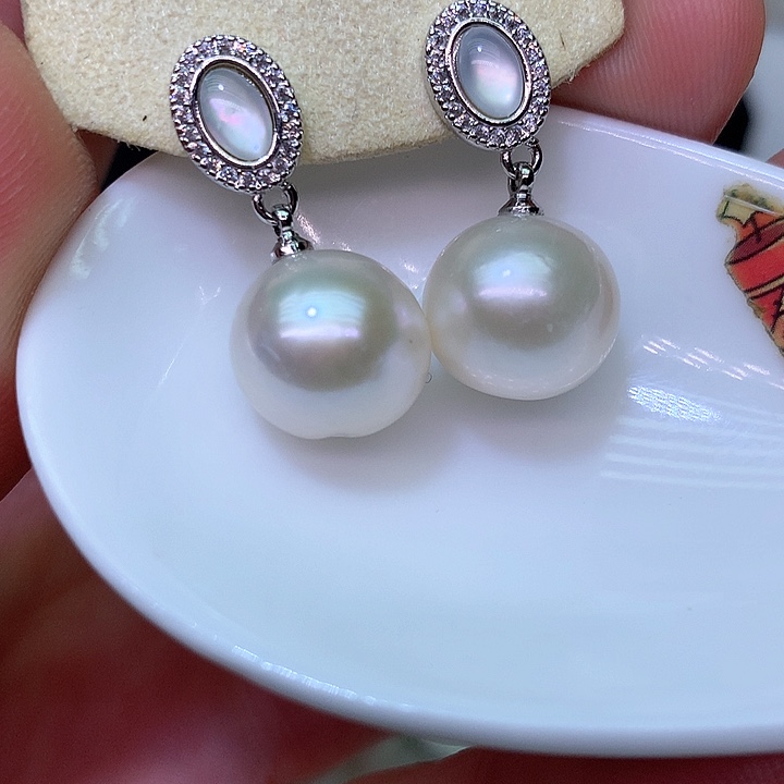 银S925镶嵌耳饰淡水珍珠