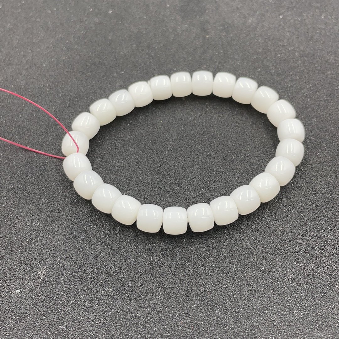 BY0221FWJB标029 和田玉手串