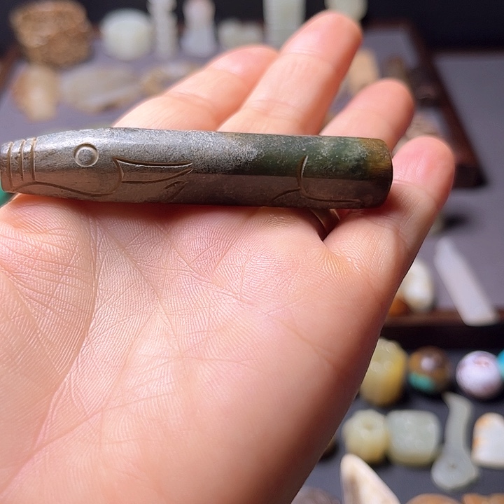 未镶嵌和田玉（糖玉）挂件