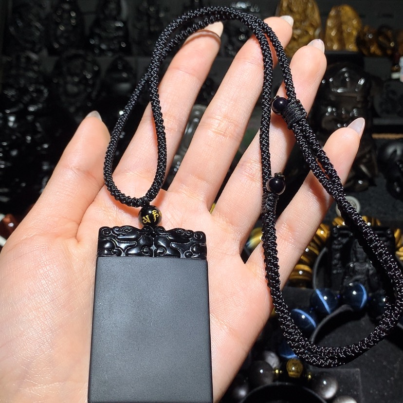 【闪购商品】未镶嵌黑曜岩珠宝奇石豪*