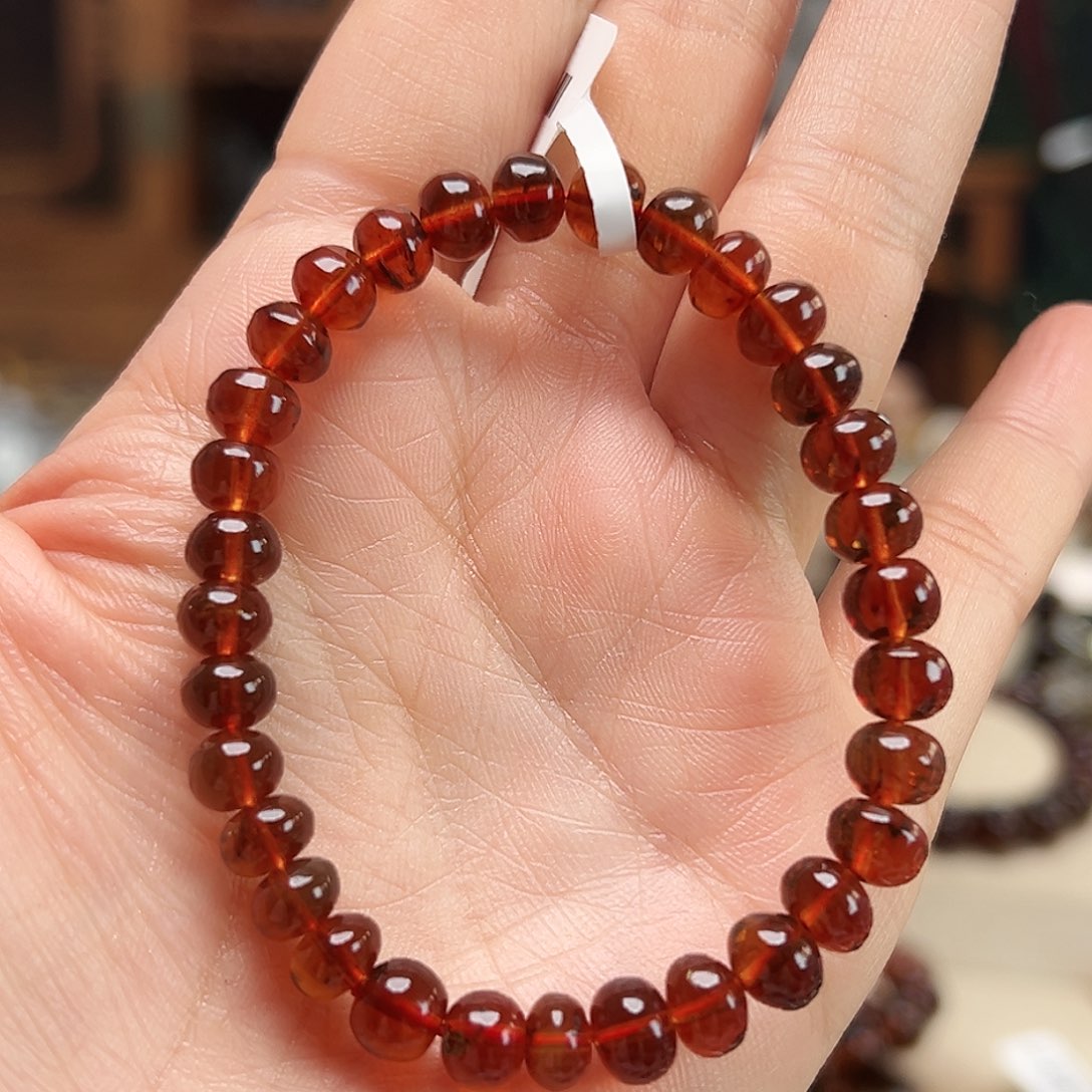 橘***鹿琥珀未镶嵌裸石抚顺琥珀七10599