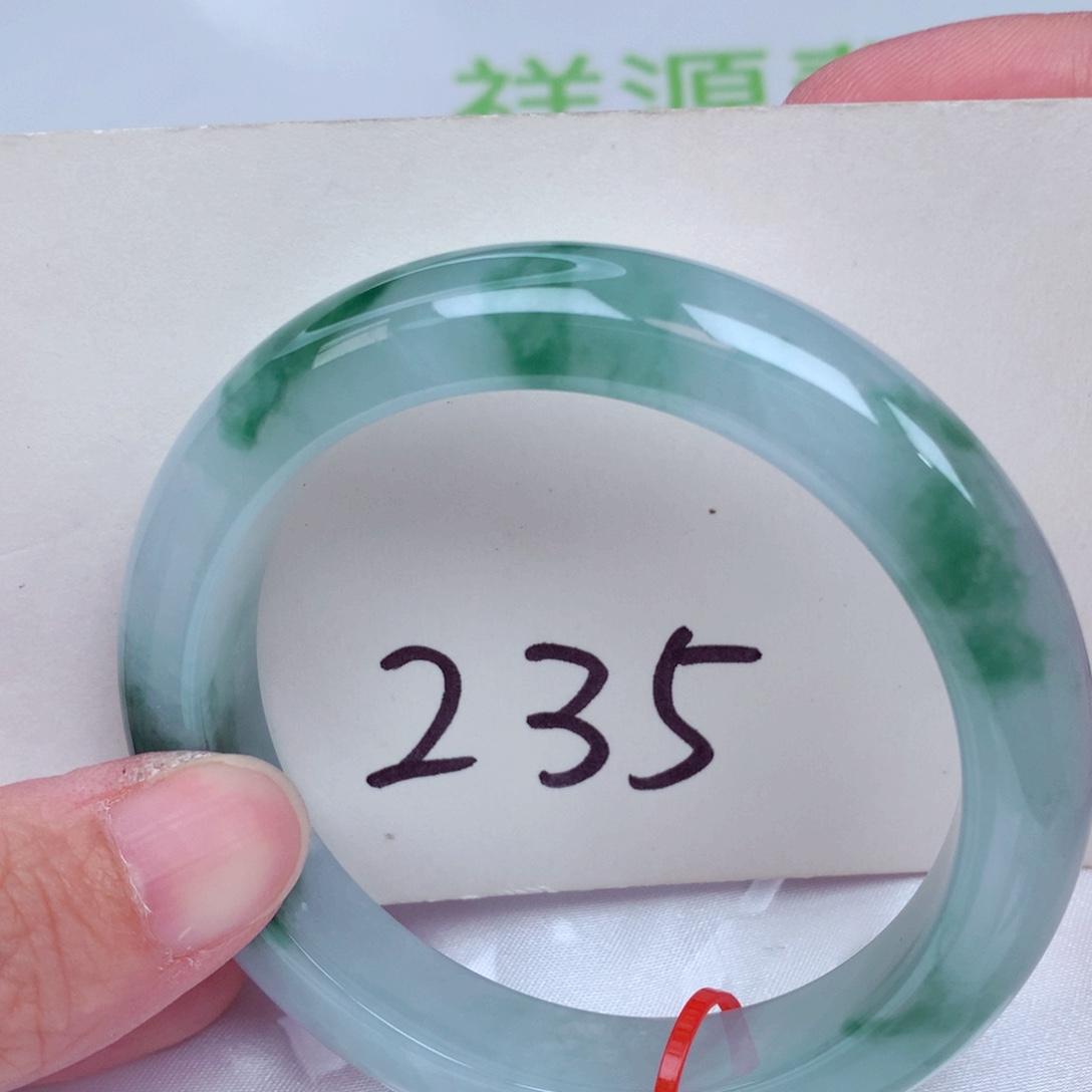 翡翠未镶嵌手镯翡翠