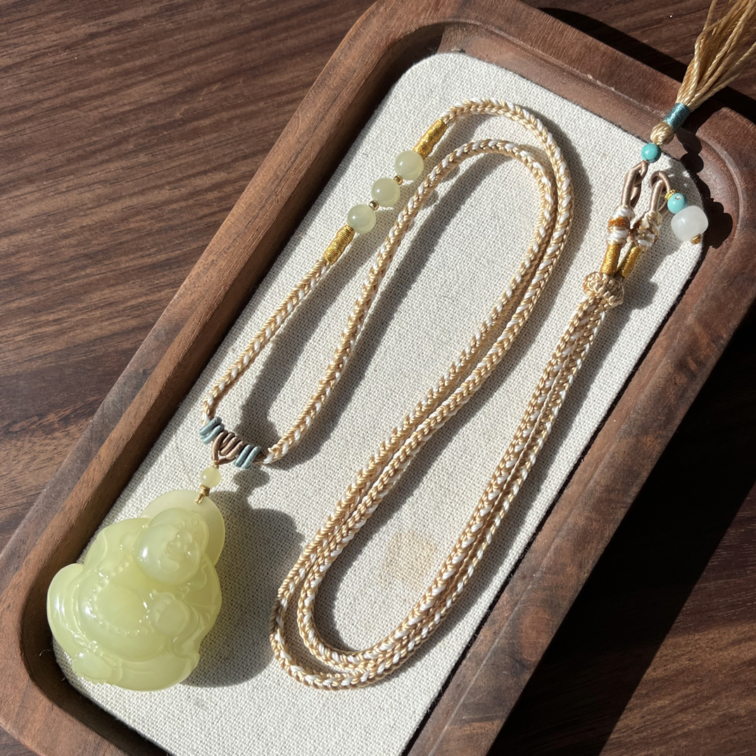 新疆和田玉若羌黄口料老料弥勒佛吊坠国风首饰