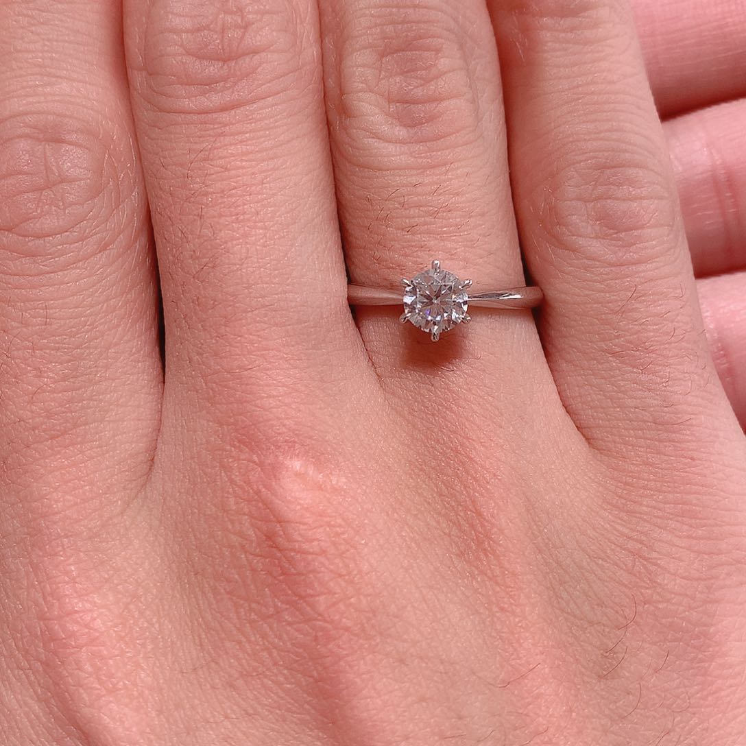 实验室培育钻石18K金镶嵌A**子11