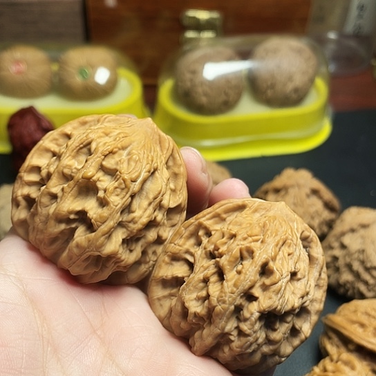 丢*文玩核桃虎头一对