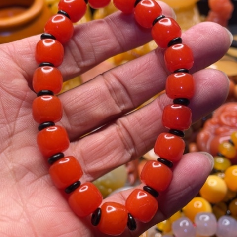 石英质玉手链合金画*