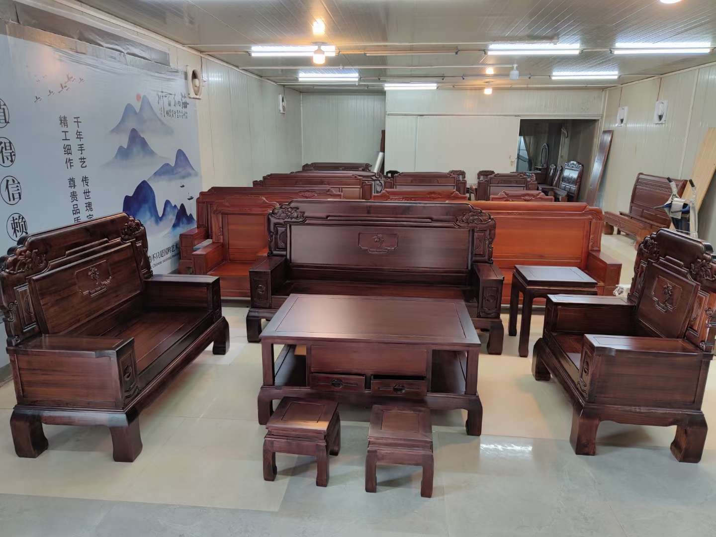 相思木沙发123位7件套，4100不包含运费，颜色可定制