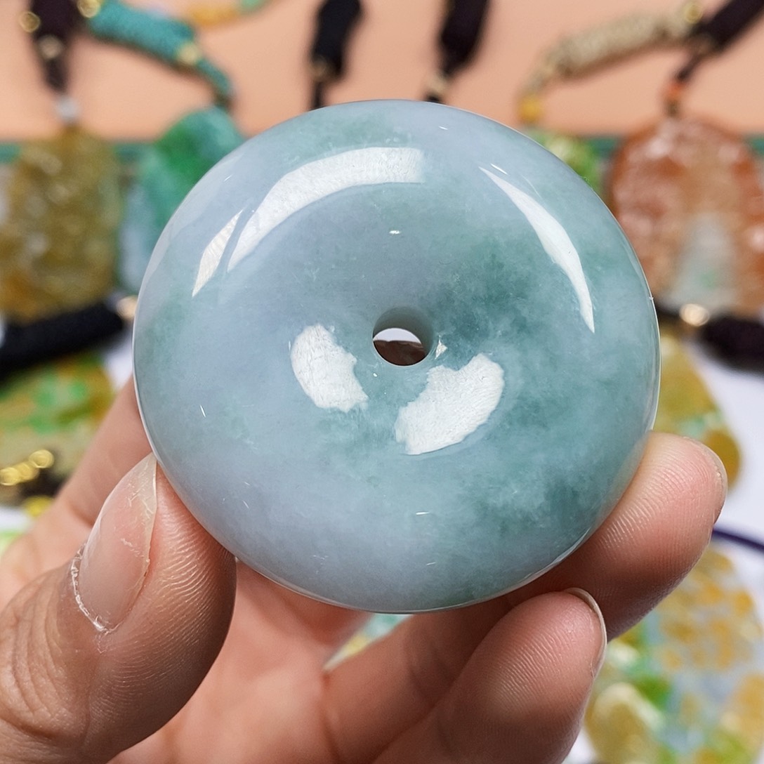 颈饰未镶嵌翡翠翡翠A货一物一证