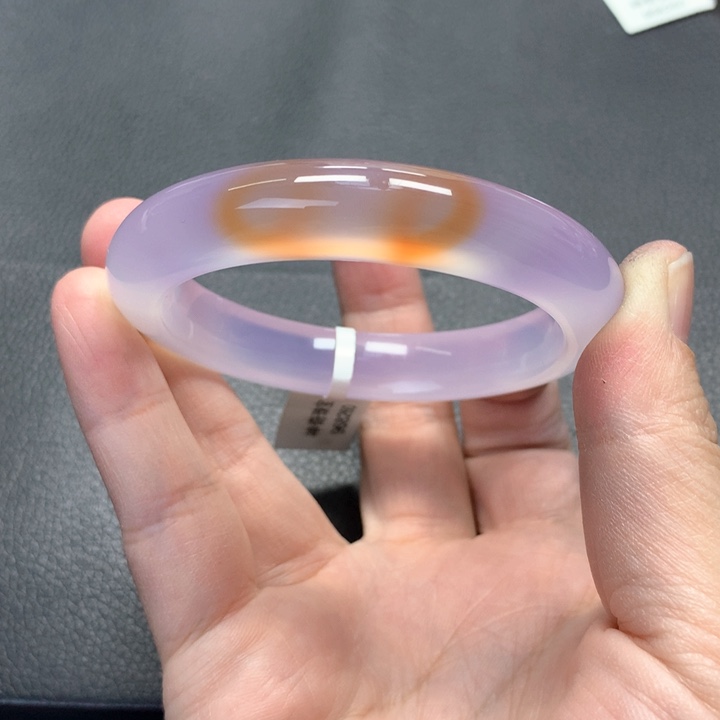 玛瑙/玉髓手镯未镶嵌郭*子