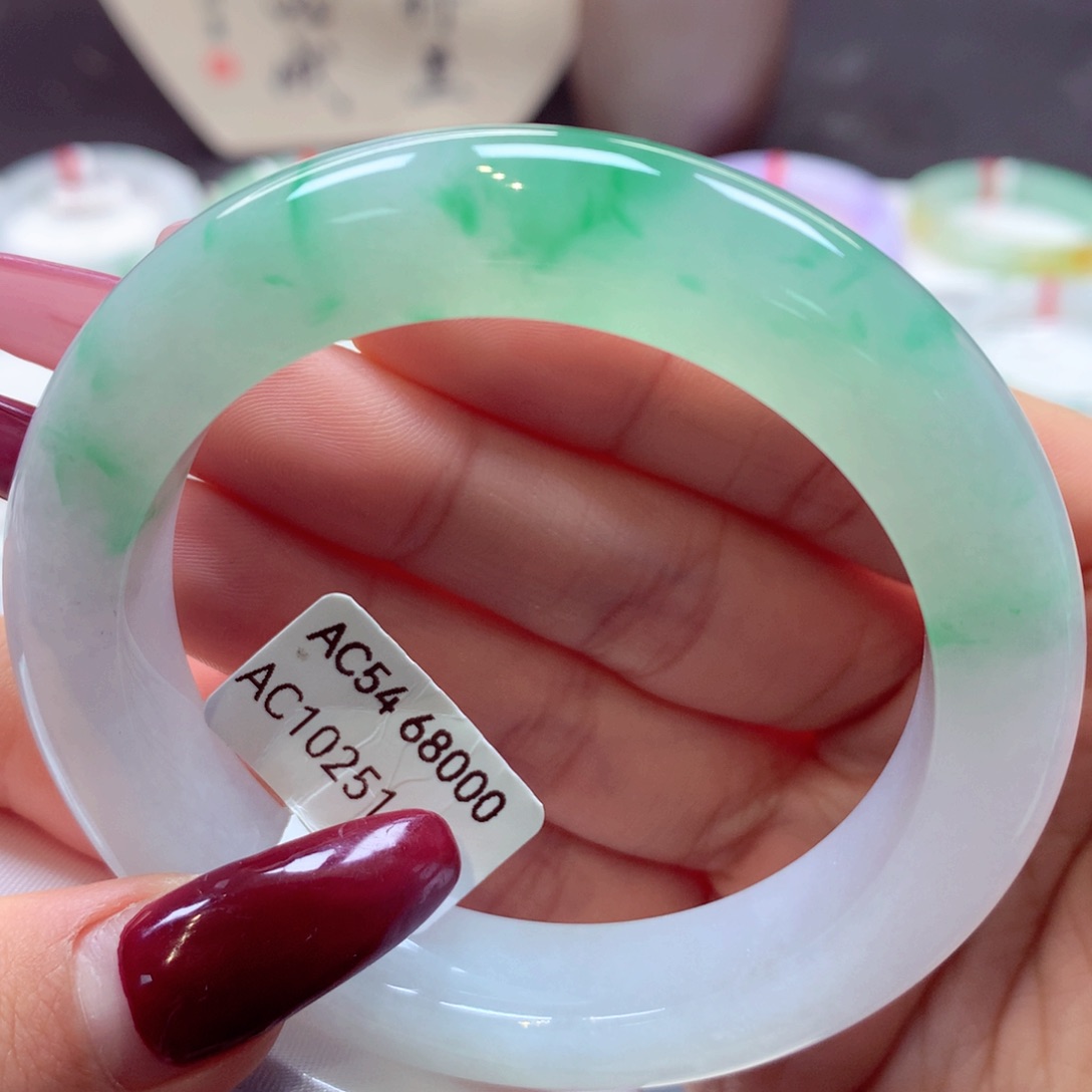 翡翠手镯未镶嵌泥鳅背15号66