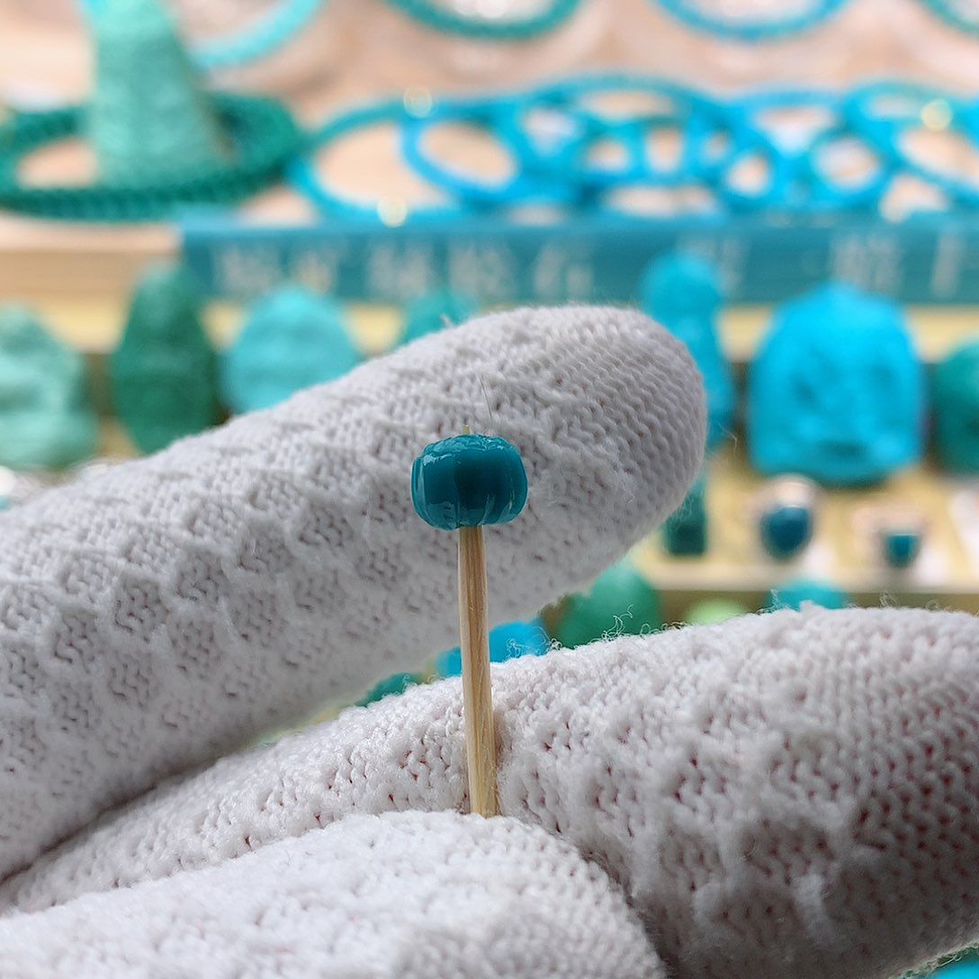 绿松石颈饰未镶嵌冰**甜