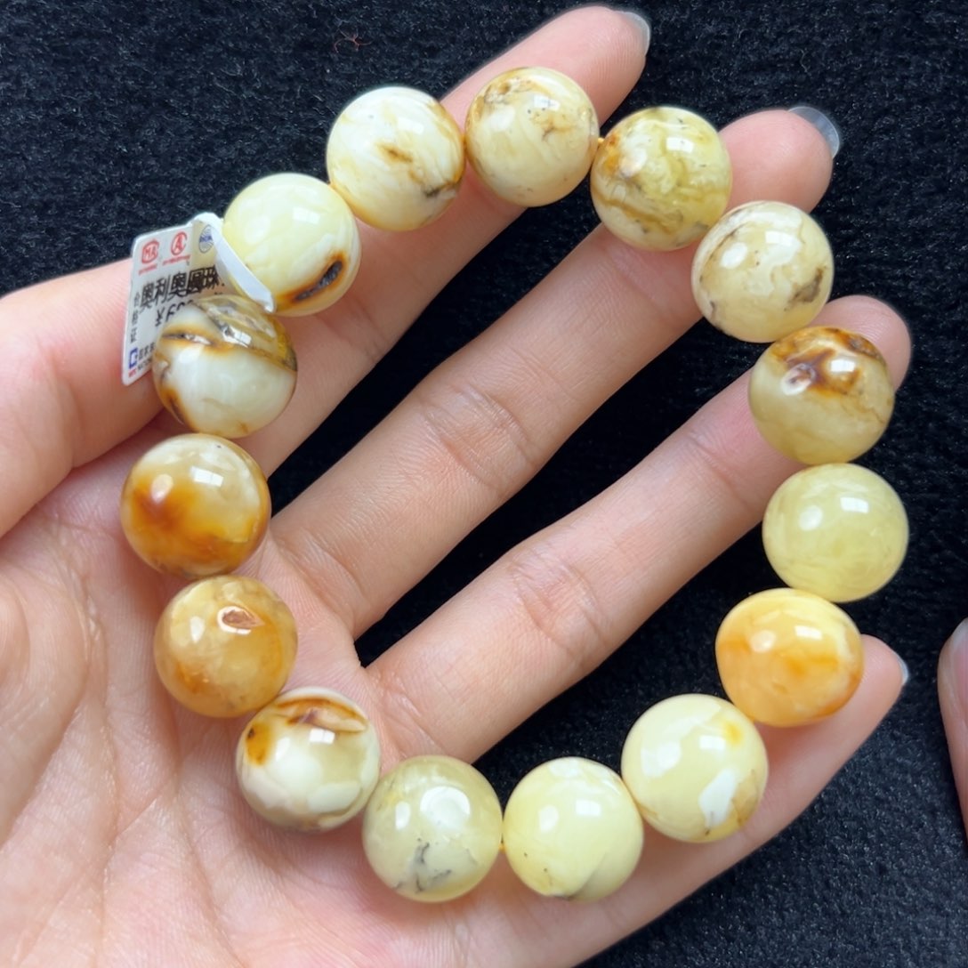 琥珀珠宝奇石未镶嵌