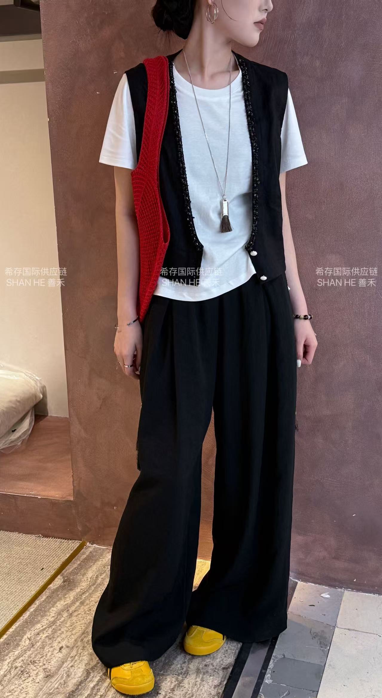 米古古PT#188# 设计感气质小众百搭真两件短袖马甲（衣长56）