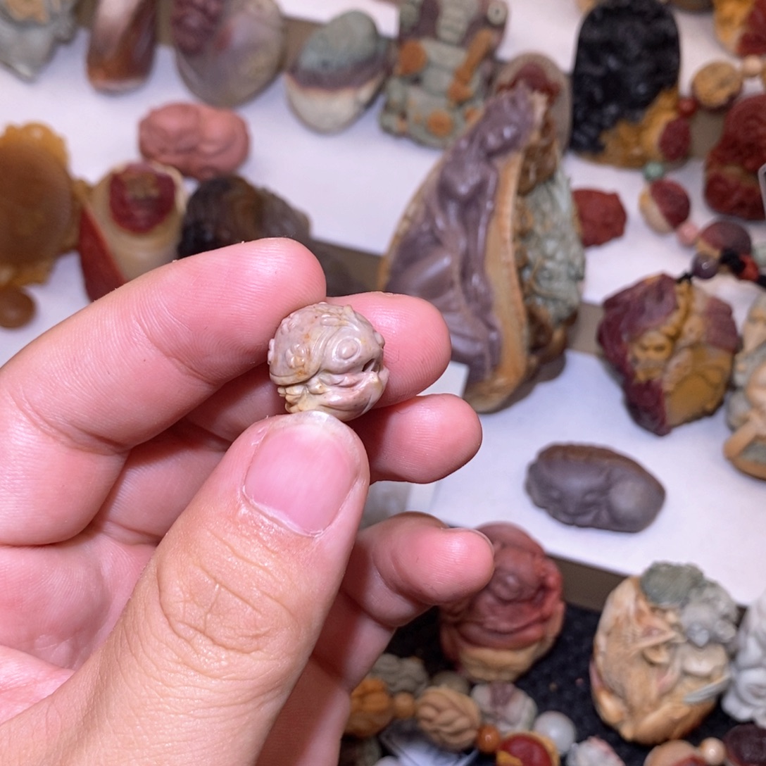 石英质玉（阿拉善玉）未镶嵌手串