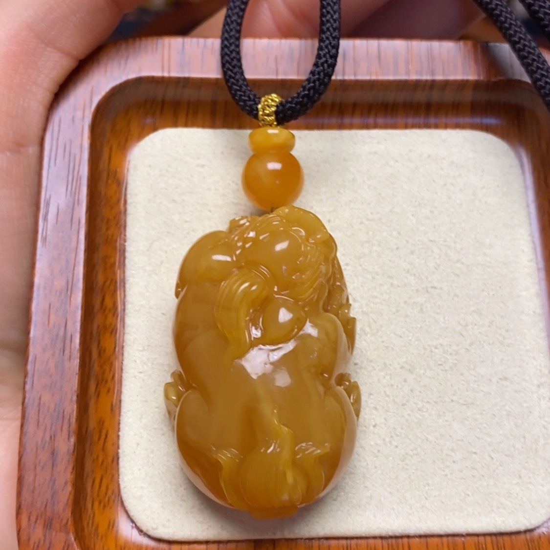 【闪购商品】蜜蜡颈饰未镶嵌项链