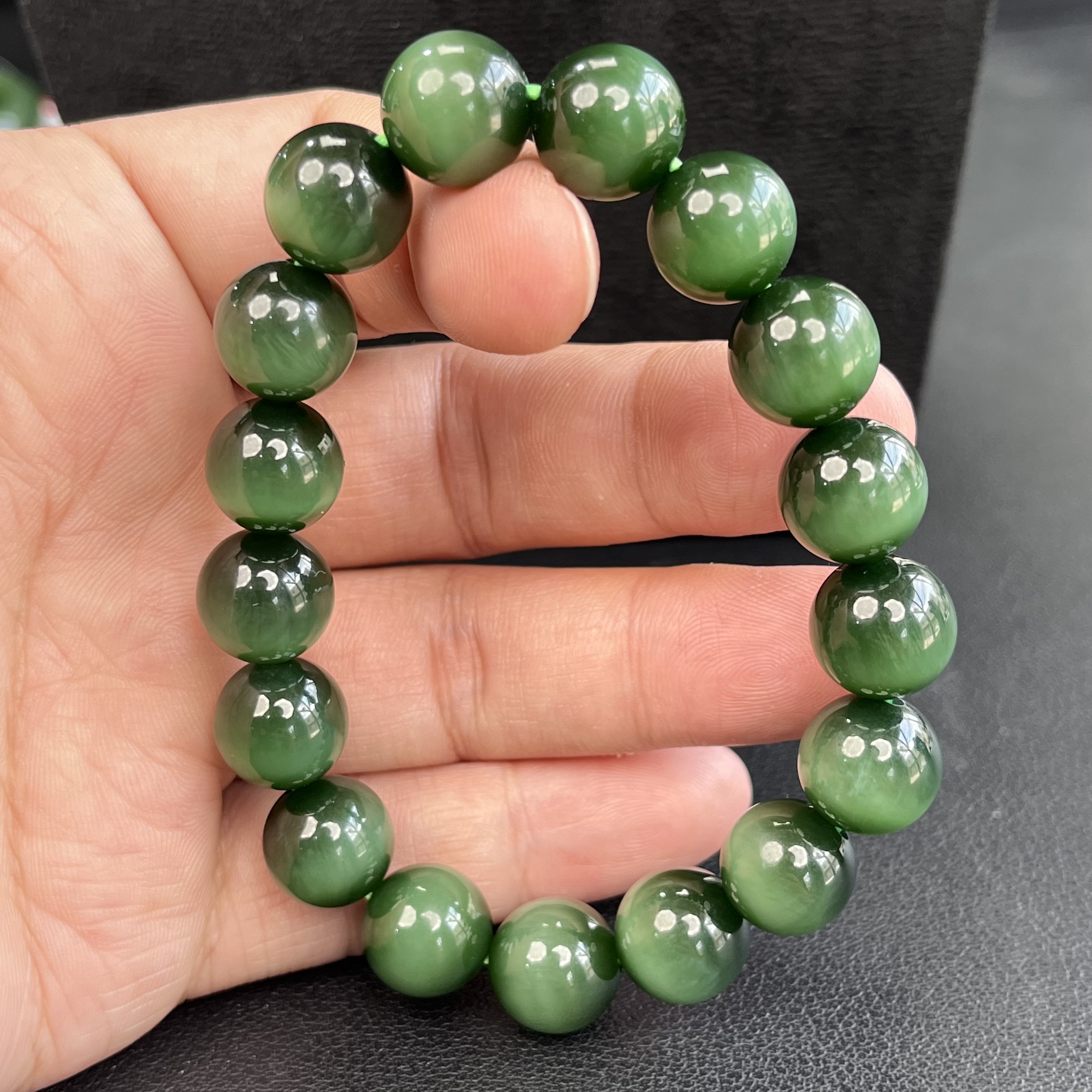 【俄七菠菜绿猫】和田玉碧玉猫眼卡12左右手串