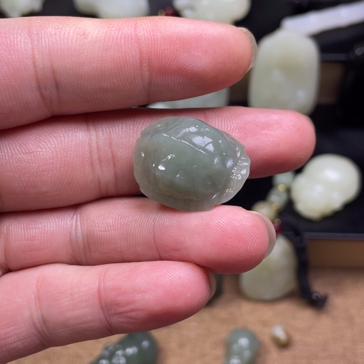 和田玉（糖玉）未镶嵌颈饰