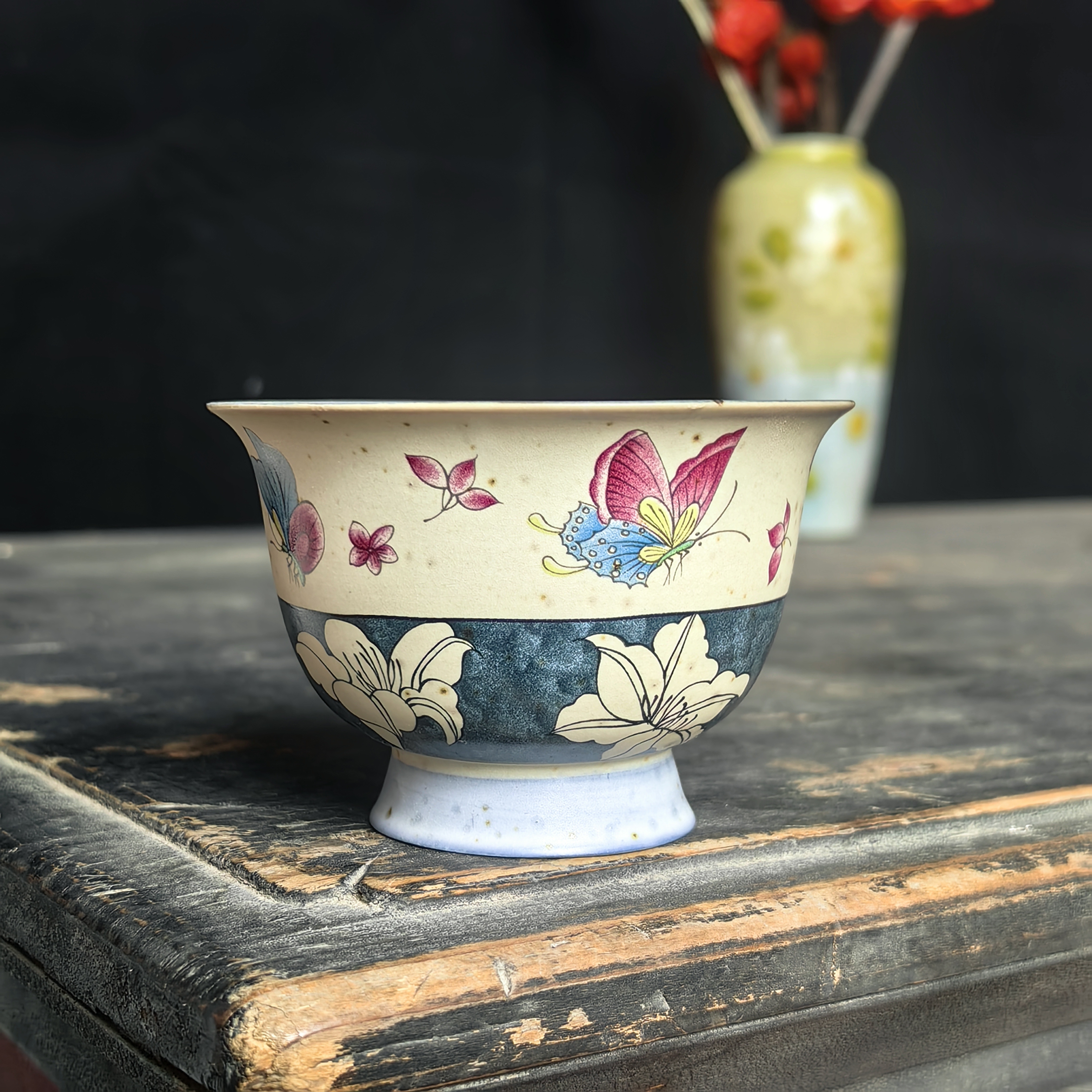 《百合蝶舞》高脚反口杯复古陶瓷中式主人杯客杯品茗杯茶杯女士茶具