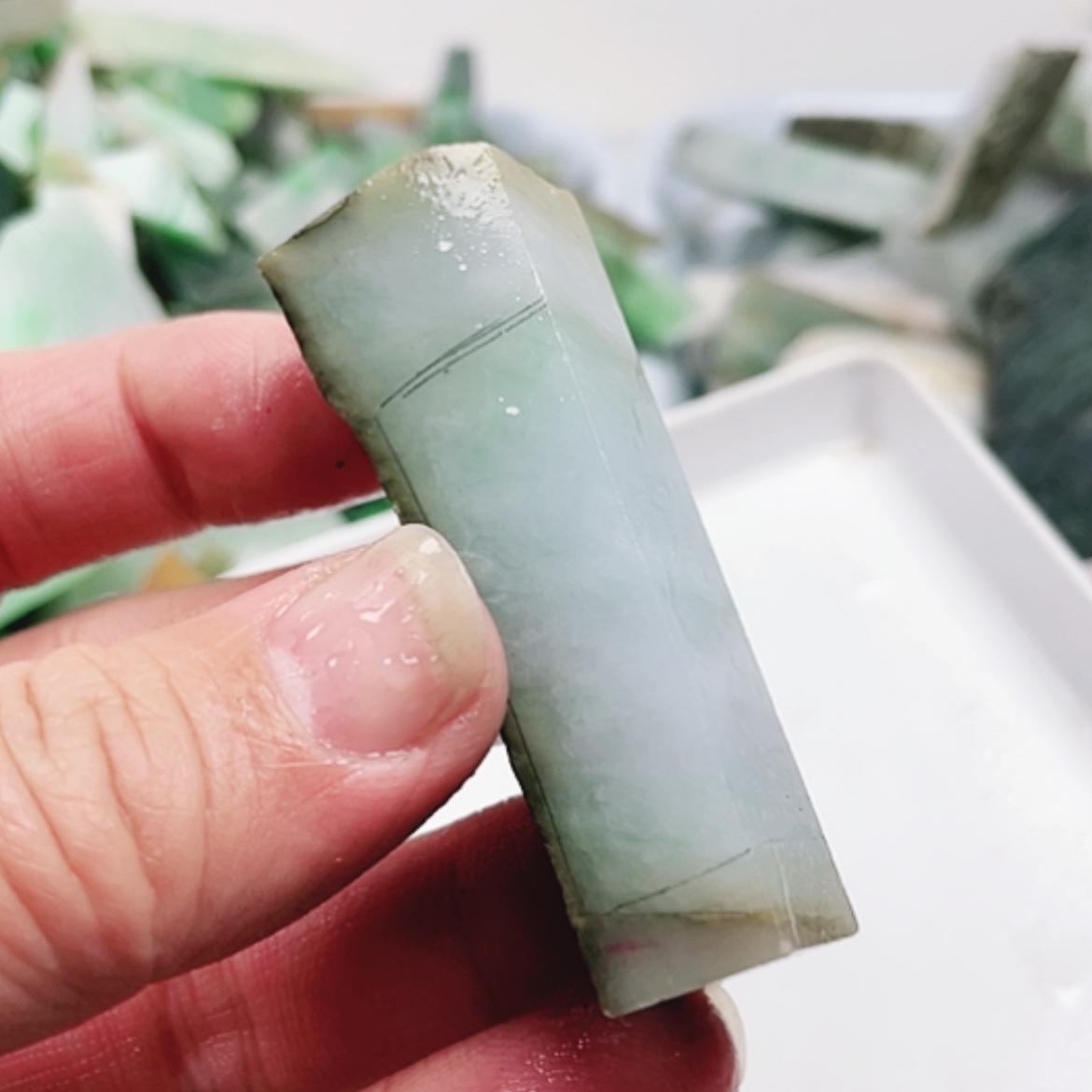 【闪购商品】翡翠颈饰未镶嵌A货