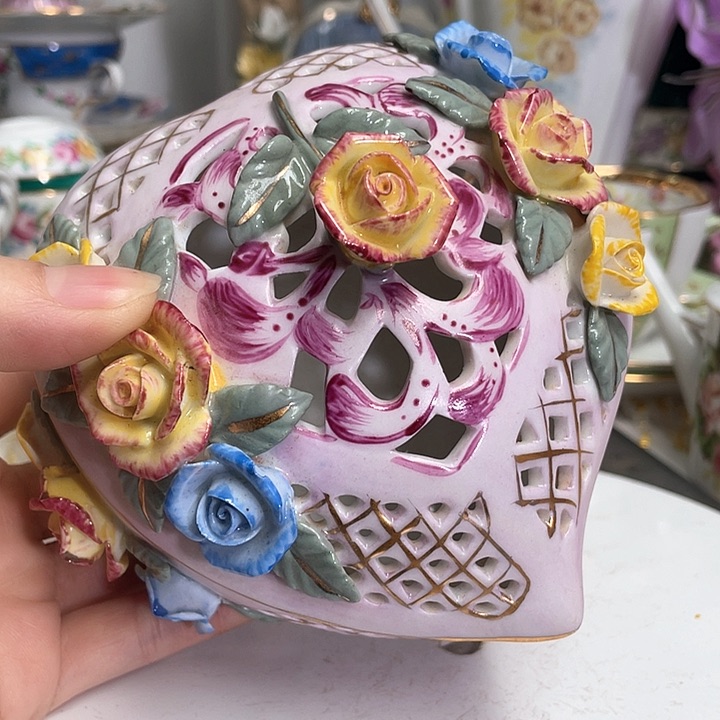 瓷片摆件，，摆件摆件，摆件，，摆件。摆件