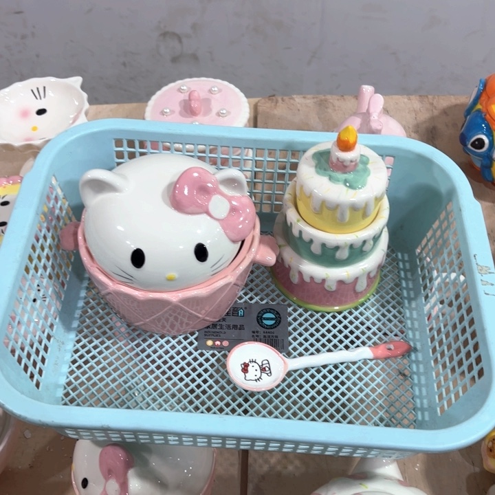 摆件陶陶瓷摆件欢迎光临