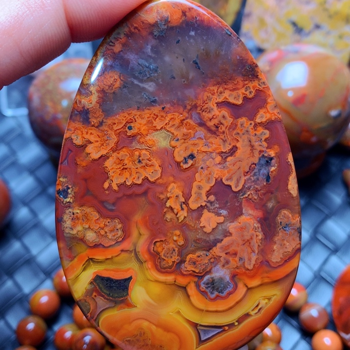 玛瑙/玉髓颈饰足银镀金镶嵌