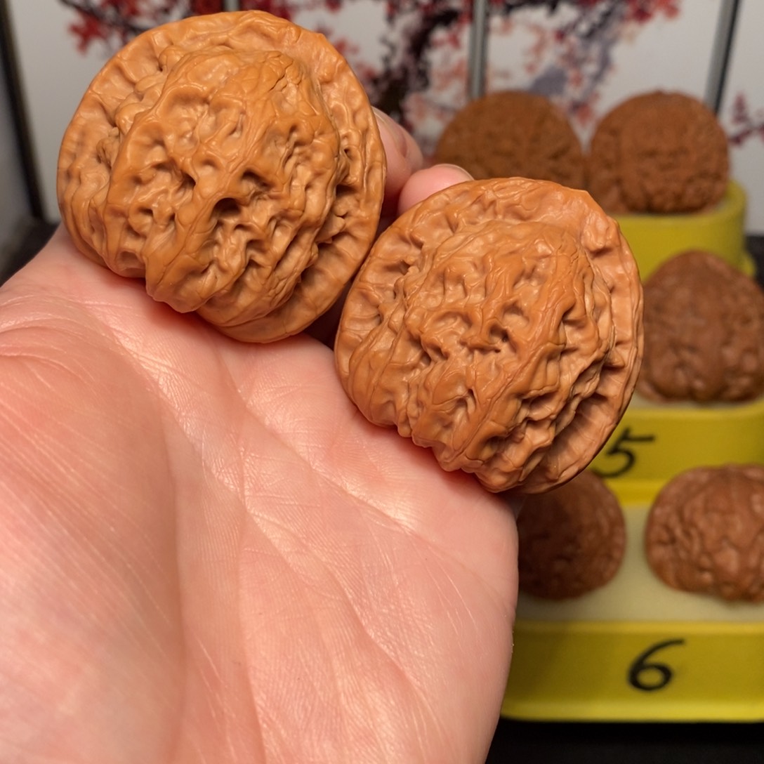 文玩核桃把件42尺弗肚核桃