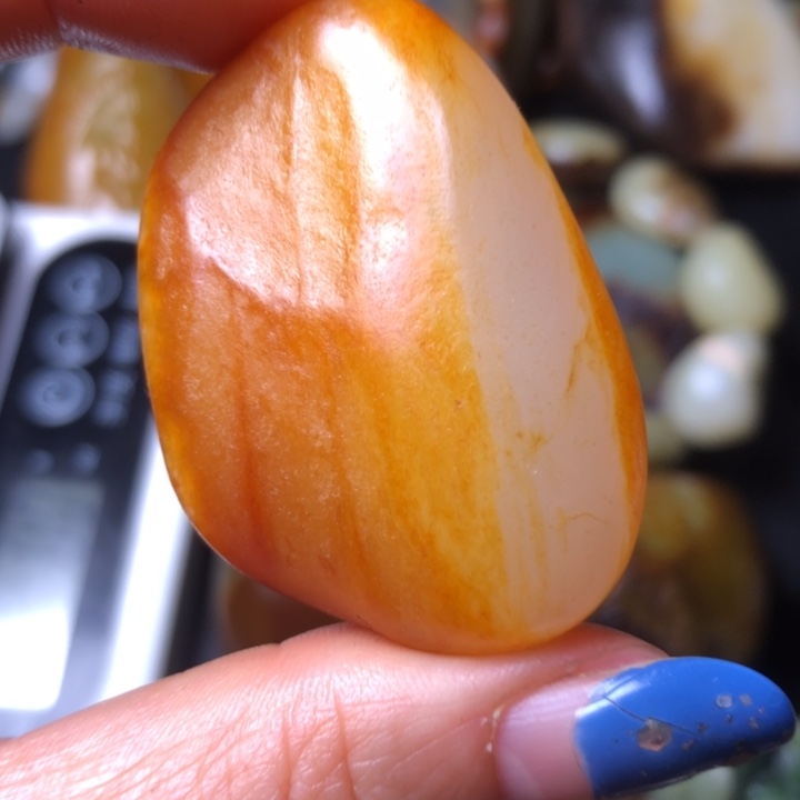 和田玉未镶嵌珠宝奇石