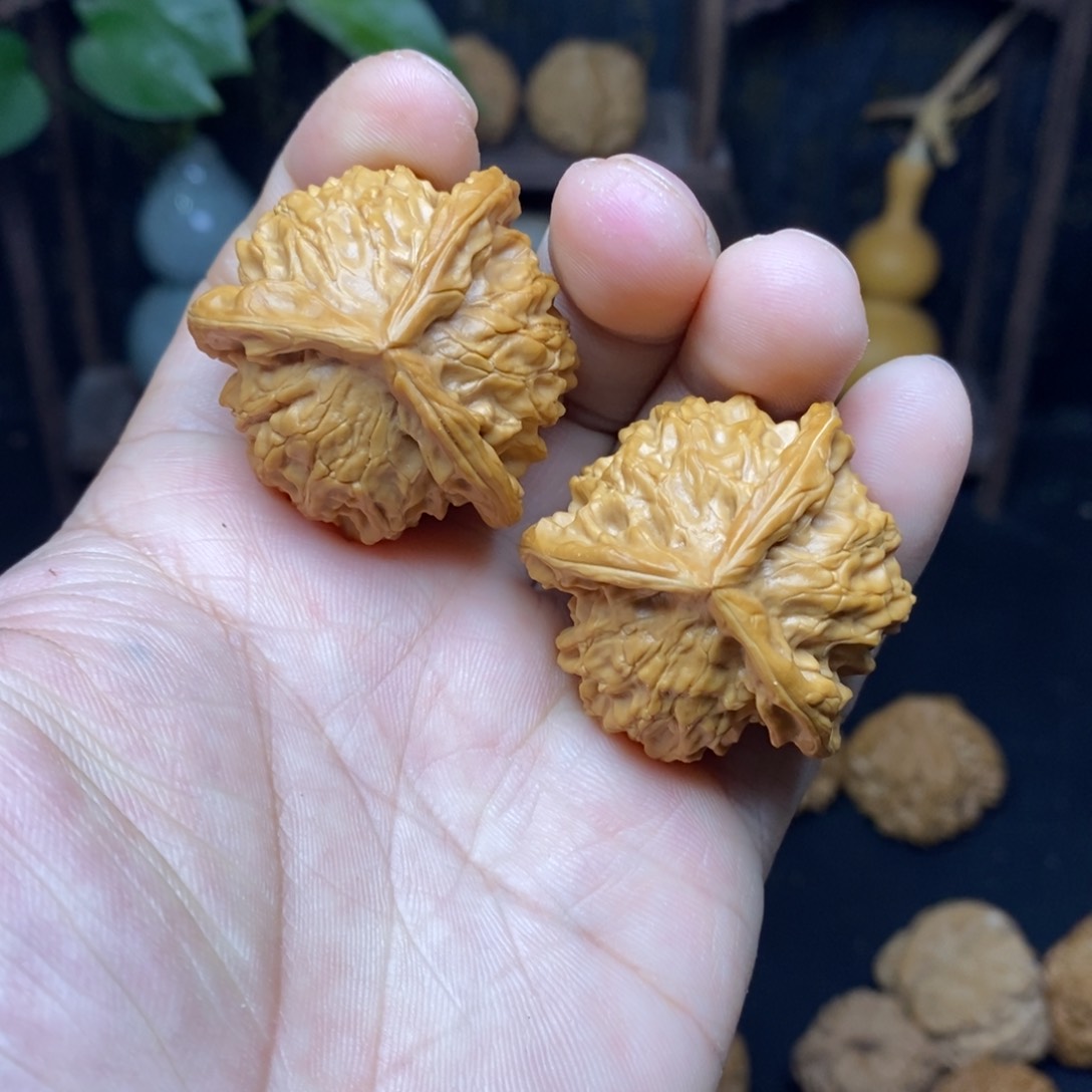 文玩核桃吊坠39盘山奔