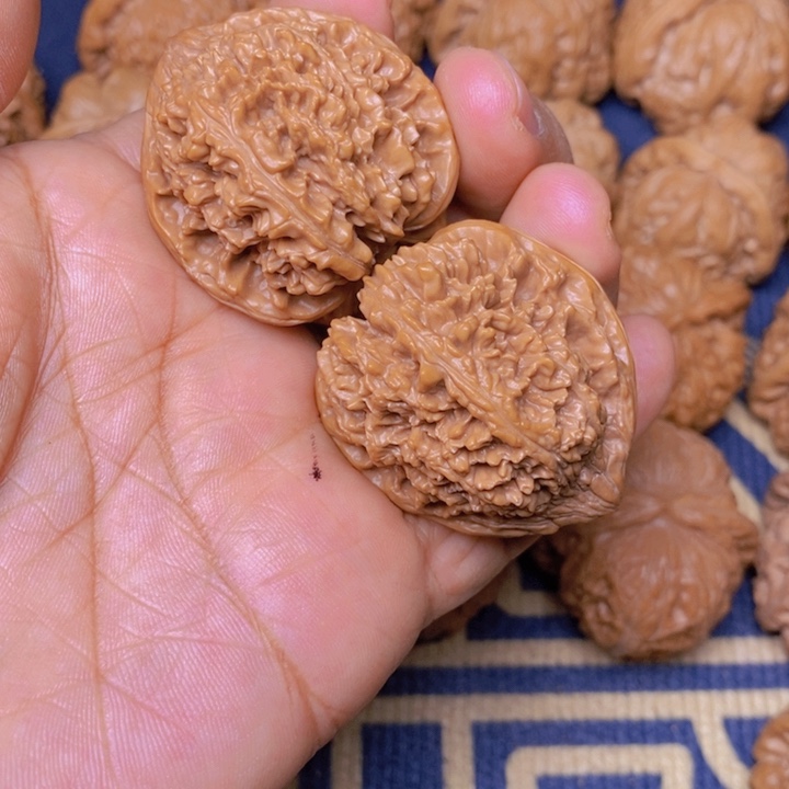 【闪购商品】文玩核桃吊坠满天星37